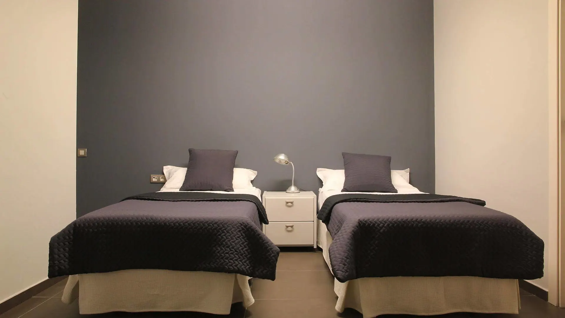 Don Moustache Boutique Hostel Барселона 0*,  Испания